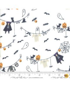 Ghouls Goodies: Spooky Clothesline Cream -- Moda Fabric 20681-11