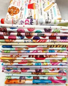 Sweet Tooth: Fat Quarter Bundle (23 FQ's) -- Robert Kaufman SweetToothFQ